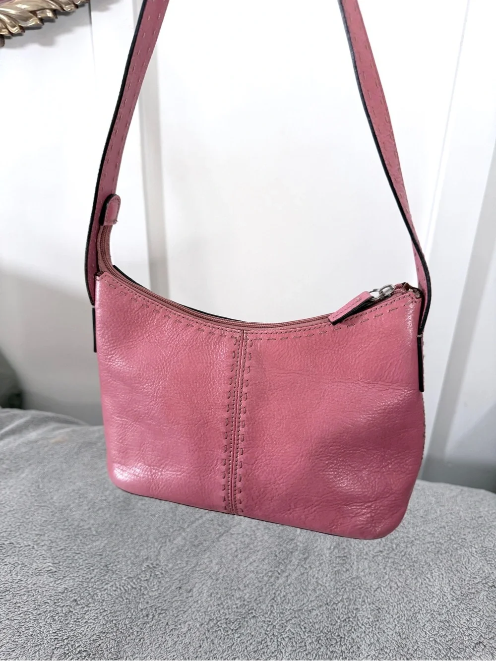 Fossil Pink Leather Shoulder Bag Crossbody Hobo Purse whipstich y2k vintage